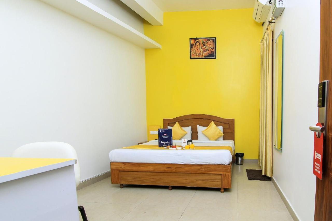 Oyo Flagship 4434 Earth Inn لاكناو المظهر الخارجي الصورة