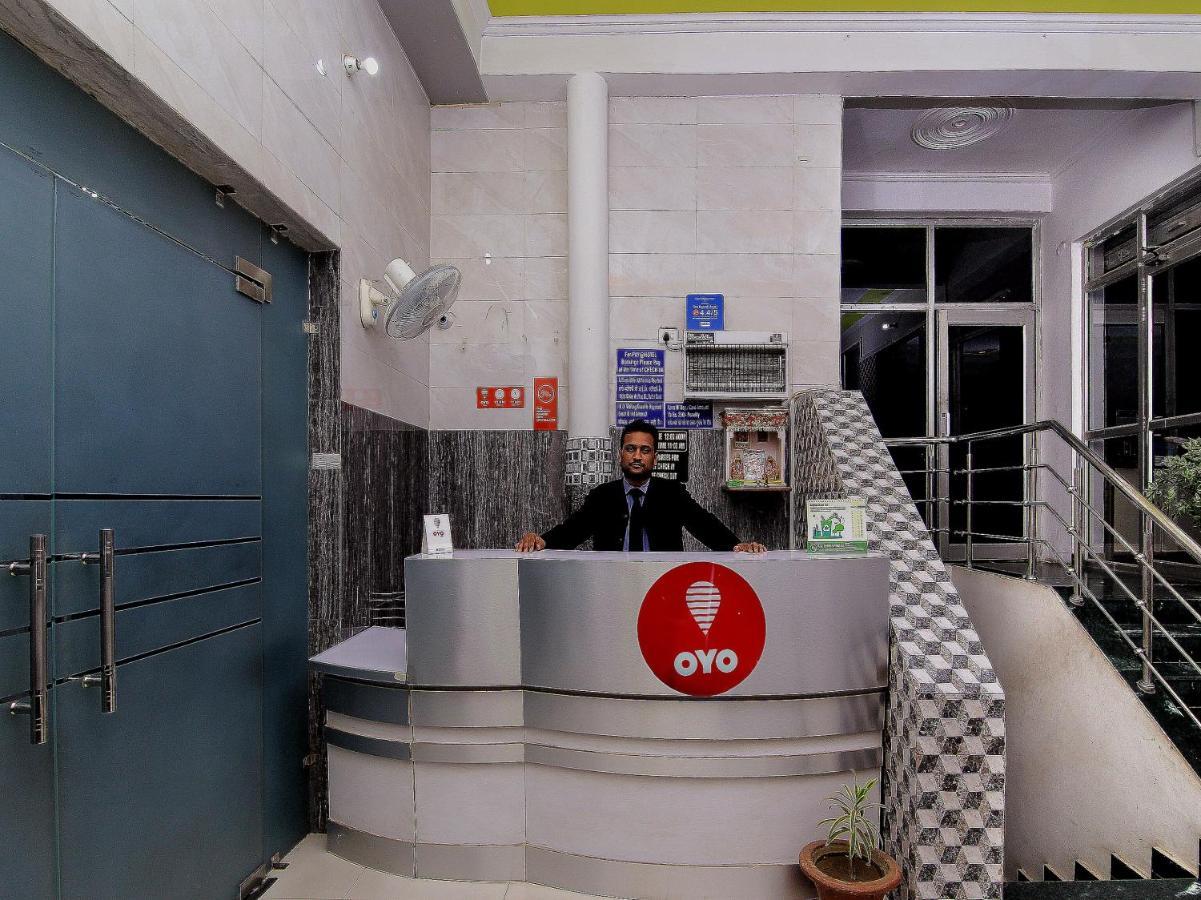 Oyo Flagship 4434 Earth Inn لاكناو المظهر الخارجي الصورة